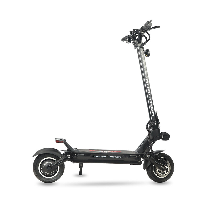 monopattino elettrico di lusso dualtron victor più velocità autonomia e prestazioni elevate